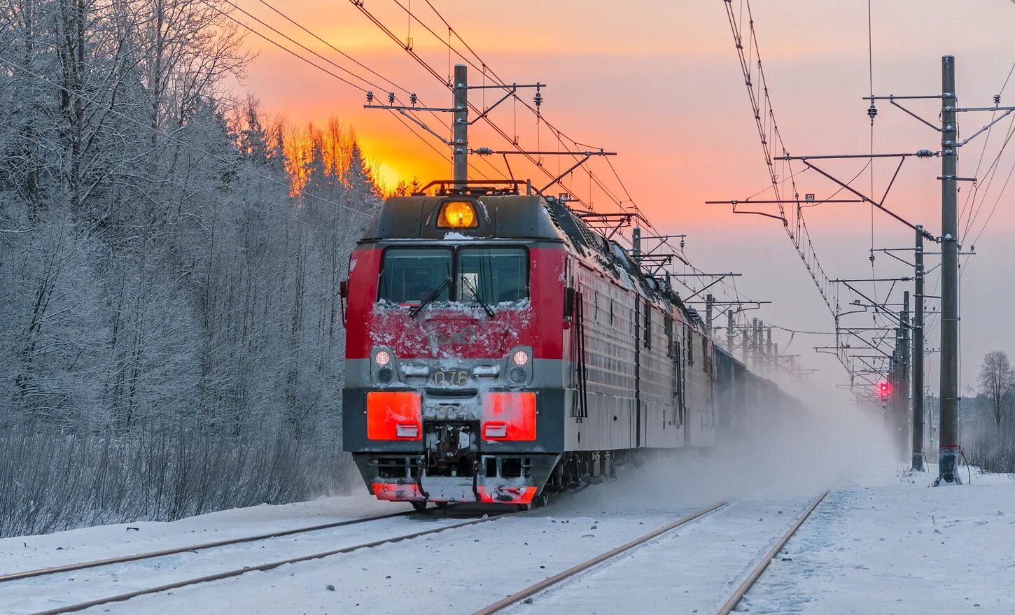 Локомотив поезд. Поезд электровоз. Каннельярви железная дорога. 3эс4к.