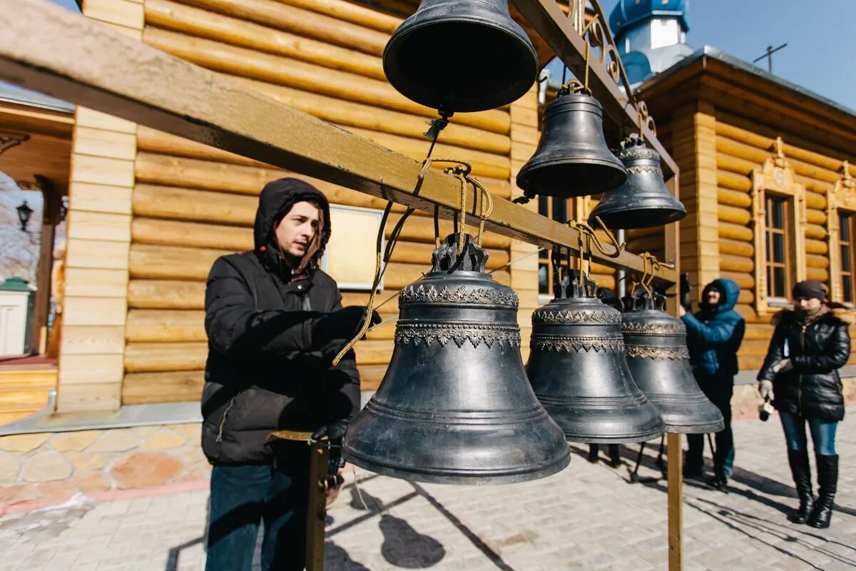 Сколько праздничных колоколов слышат японцы