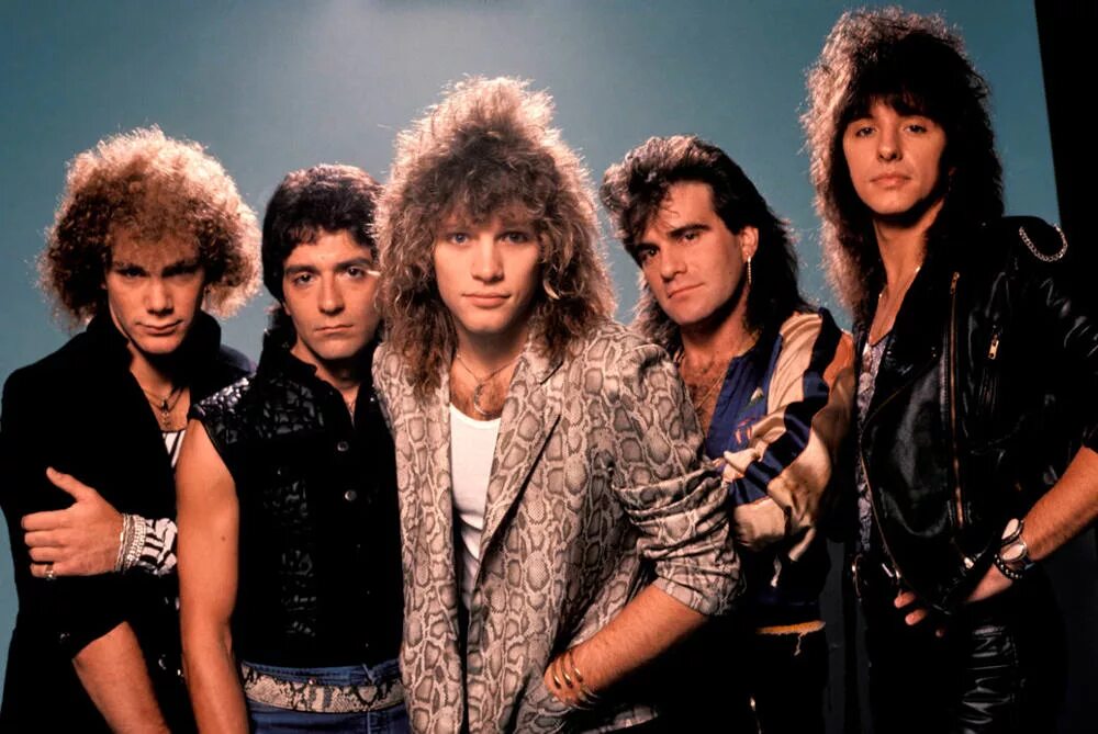 Зарубежный рок 70 80 90. Зарубежный рок 70 80 90. Aerosmith группа 1970-е. Рок группа бон джови. Зарубежный рок 70 80 90.