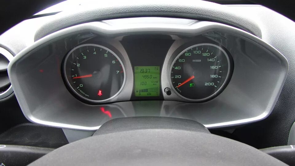 Приборная панель гранта фото Приборная панель Gamma GF 851 Lada Гранта, 1,6 л, 2013 года стайлинг DRIVE2