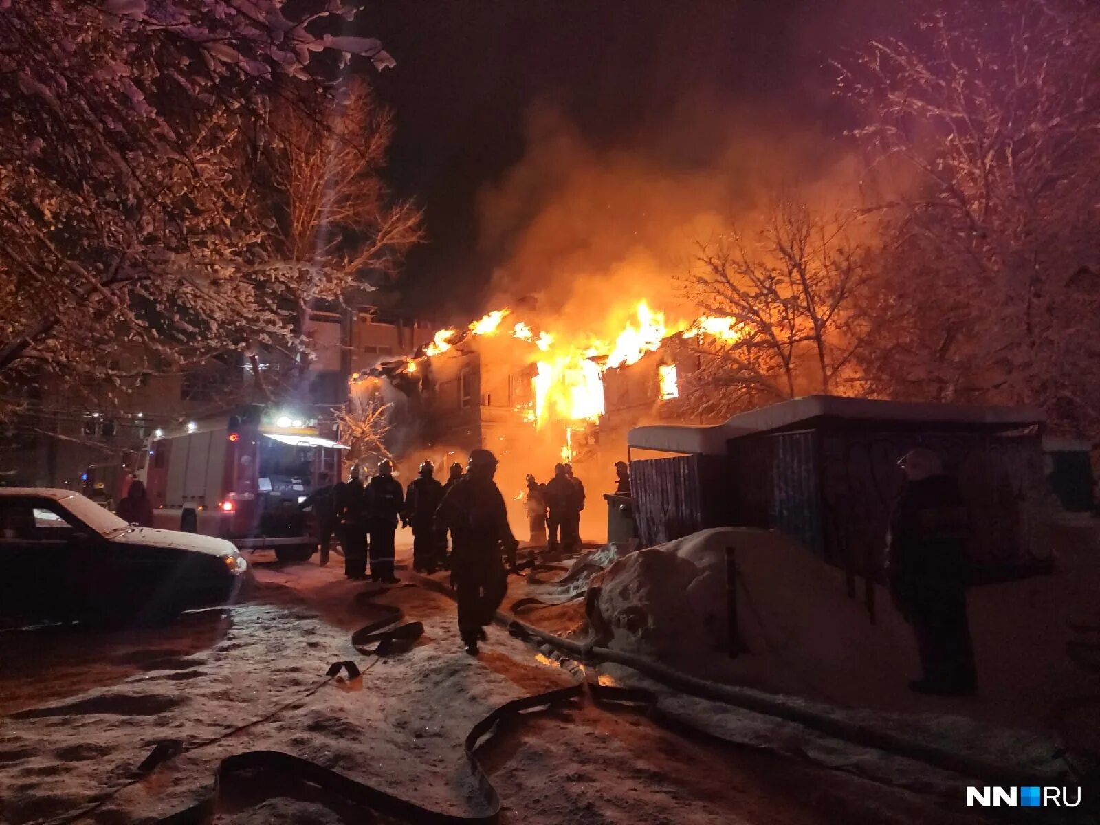 Пожар на кима нижний новгород. Пожар нижний новгород. Поджоги нижний новгород. Поджоги нижний новгород. Пожар на звездинке нижний новгород.