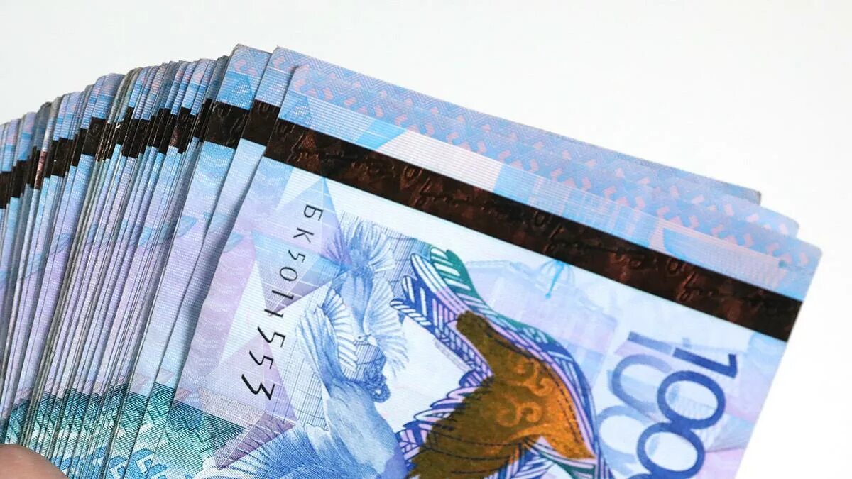 1000000 тенге. Казахстанские деньги фото. Тенге купюры. Деньги тенге. Миллиард тенге.