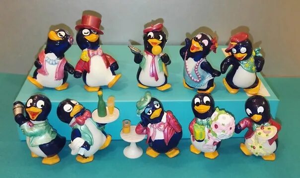 Киндеры пингвины. Коллекция Киндер сюрприз 90-х пингвины. Киндер сюрприз пингвины 1992. Пингвины из Киндер сюрприза 90-х. Киндер игрушки пингвины