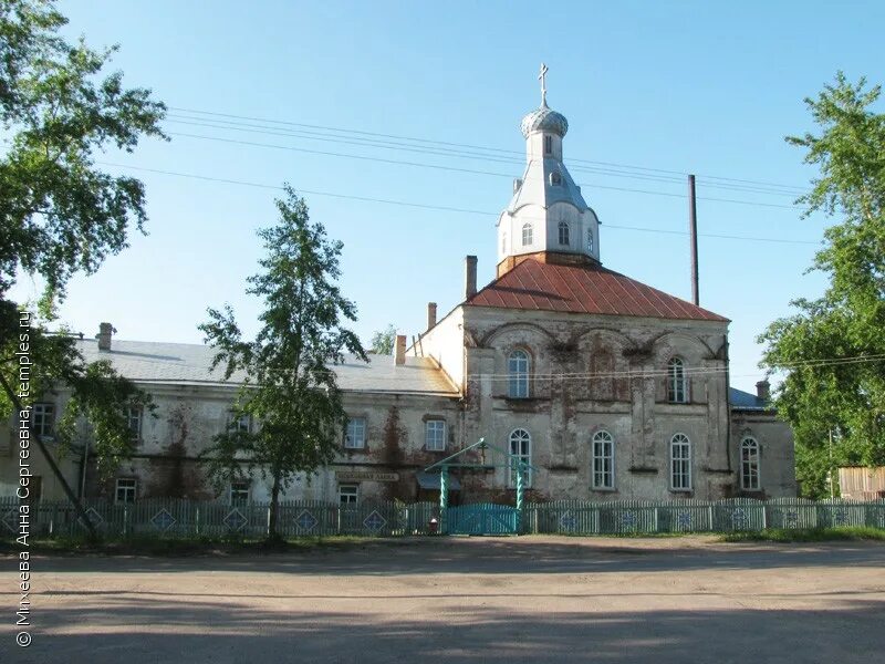 Город шенкурск архангельской области. Троицкий шенкурский женский монастырь. Церковь зосимы и савватия соловецких троицкого шенкурского. Церкви около шенкурска. Шенкурск церкви.