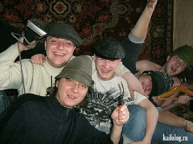 6 алкашей. 6 алкашей
