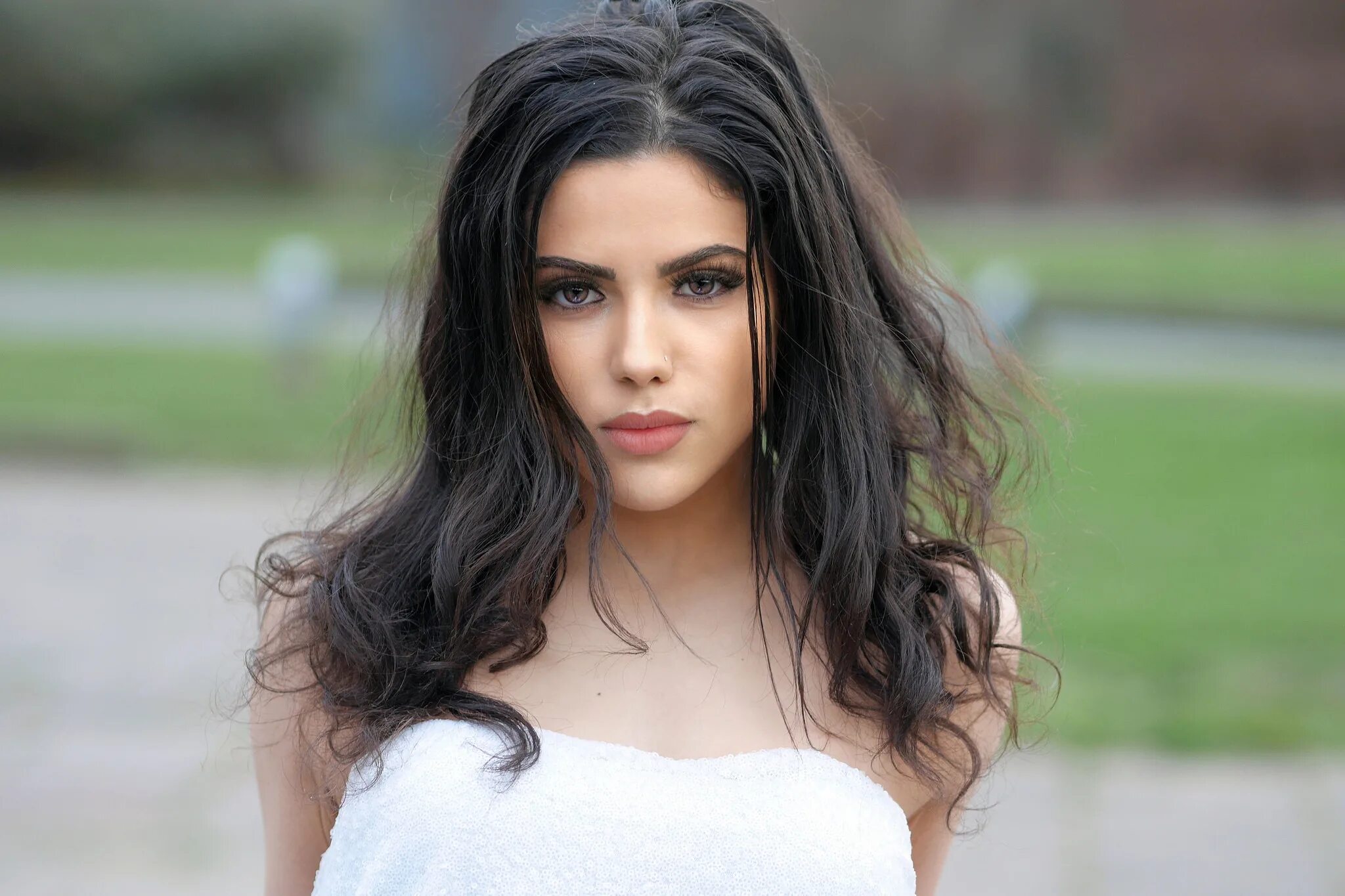 Макияж. Алла бергер 18. Евгения диордийчук. Девушки с черными волосами и карими глазами. Девушки с черными волосами и карими глазами.