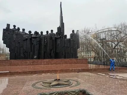 Памятники воронежа фото