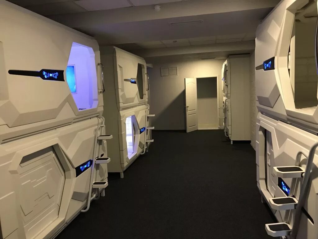 Капсула екб. Капсульный хостел орион в екатеринбурге. екб капсульный отель орион. отель орион екатеринбург. хостел орион екатеринбург.