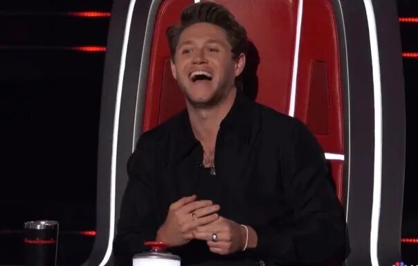 The voice 2023. Найл Хоран в 15 лет. Niall Horan 27. One Direction Найл Хоран и его девушка.