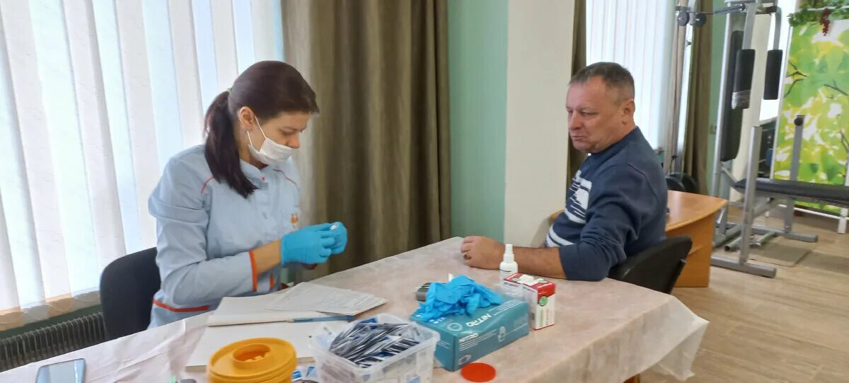 Реабилитация инвалидов и ветеранов. Реабилитация инвалидов и ветеранов. Центр реабилитации. Реабилитация инвалидов. Реабилитационный центр для инвалидов.