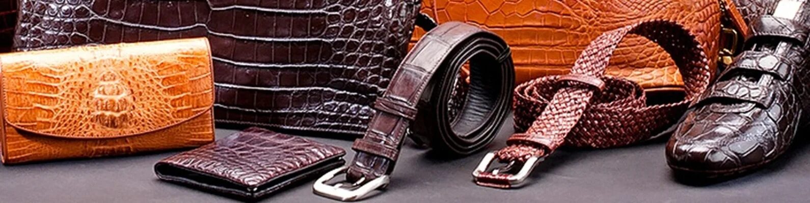 Обувь кожи животных. Предметы из кожи. одежда и обувь из кожи животных. обувь из кожи животных. экзотическая кожа.