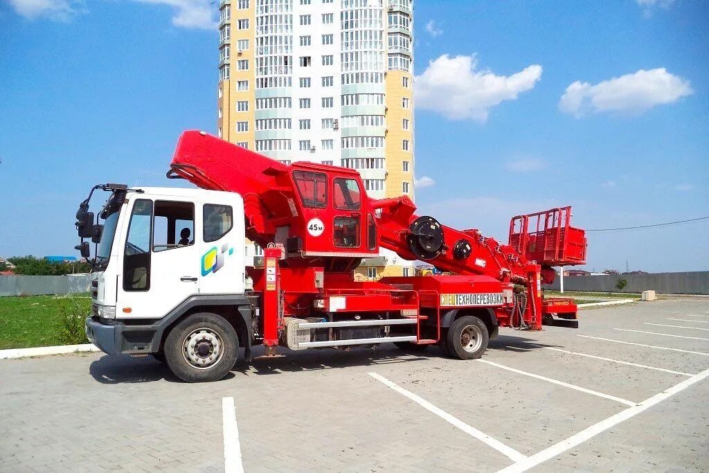 Автогидроподъемник спб. Автовышка тула. Автовышка 45м. Автовышка isuzu 22 метра - телескопическая. Автогидроподъемник 45 метров.