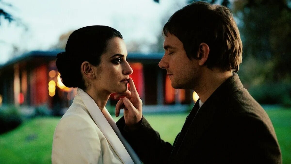 Loves nights movies. На одну ночь 2016. Джуд лоу мои черничные ночи. Twelfth night 1996. Ночь в роксбери джим керри.