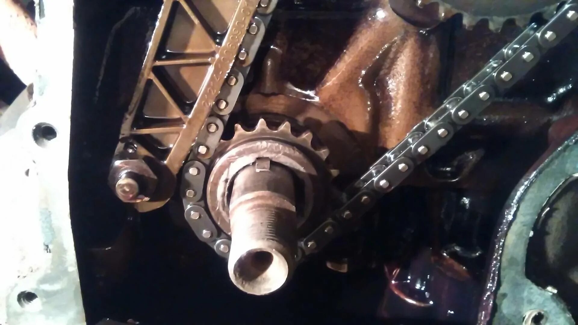 Однорядная цепь ваз 21213. Метки грм 21214 инжектор. Грм нива 21214 инжектор. Зажигание грм 21214 инжектор. Замена цепи 21214 инжектор.