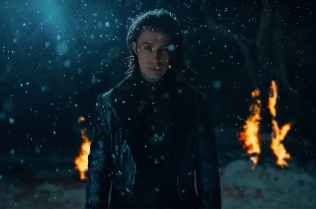 I am falling i am losing. Falling in reverse 2025. ронни радке 2025. ронни фаллинг ин реверс. ронни радке popular monster.