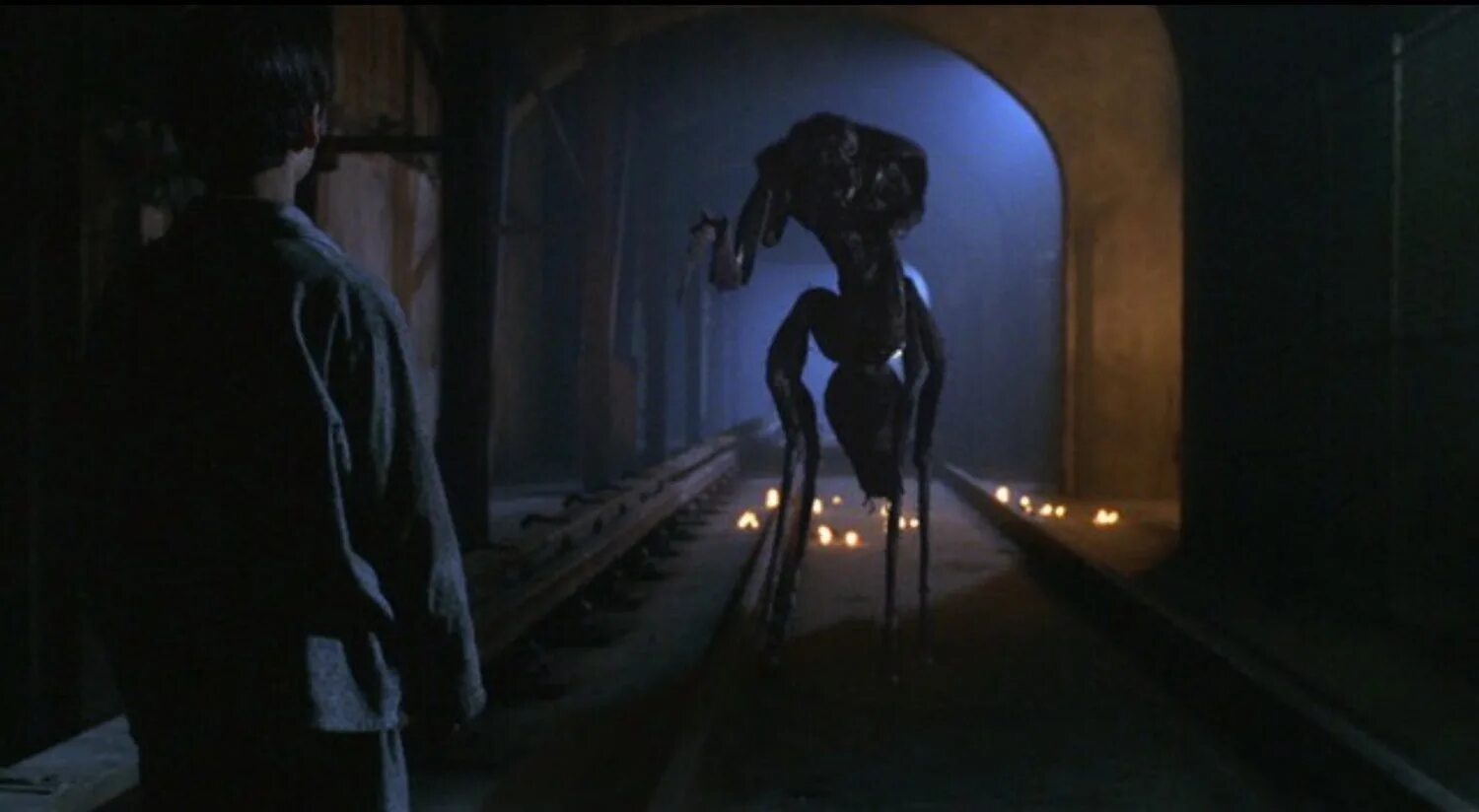 Мутанты Гильермо дель Торо, 1997. Мутанты (1997, реж. Г.дель Торо). Монстр похищающий детей