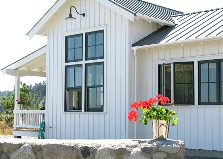 Отделка вертикальным сайдингом фото Blog MyDesign Home Studio Vinyl siding, Clay vinyl siding, Vinyl siding colors