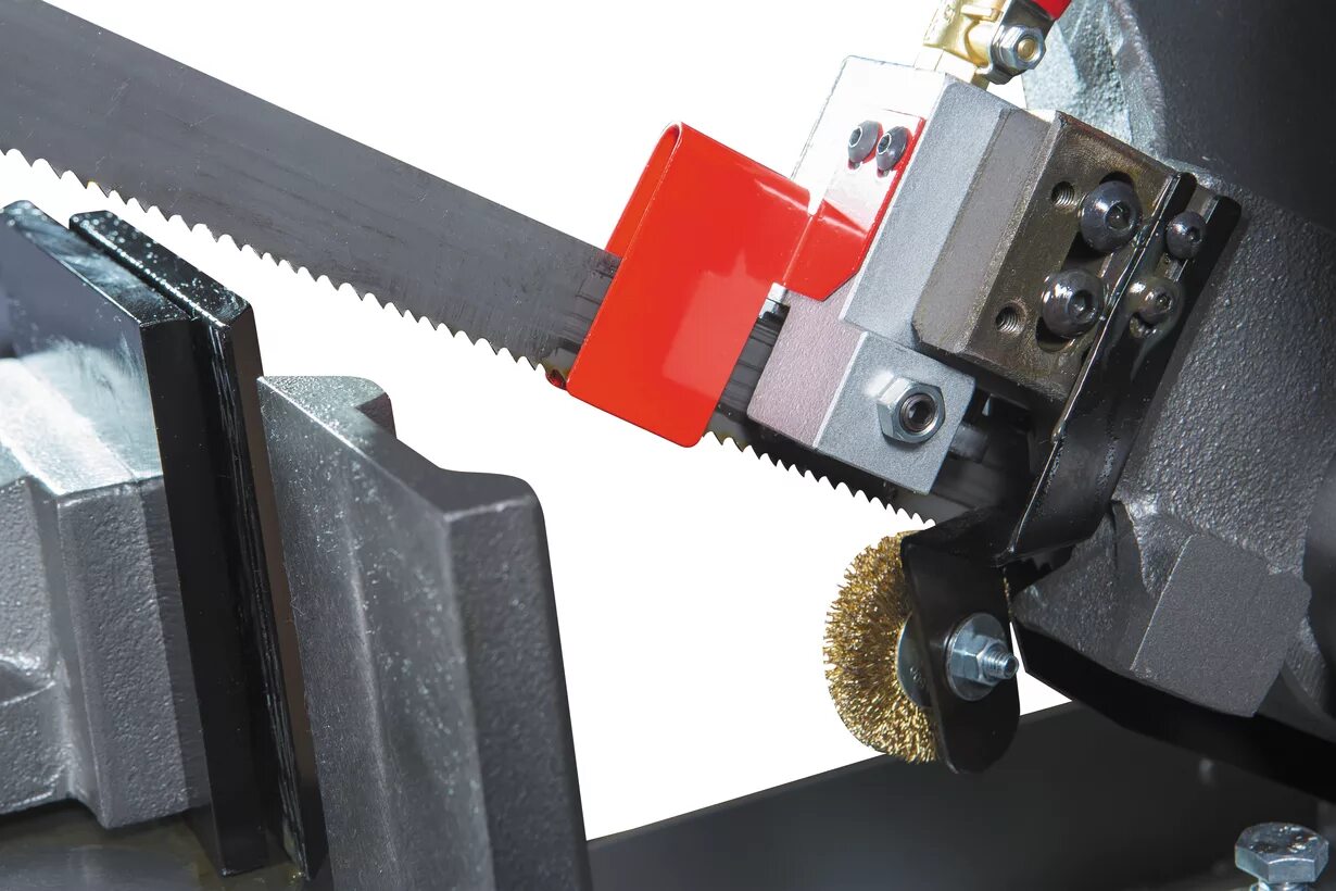 Ergonomic 320. Пила биметаллическая ленточная wikus vario m42 3400х27х0,90 мм, шаг 3-4zpz. Резка металла ленточной пилой. Ленточная резка металла. Ленточнопильный станок 42ay.