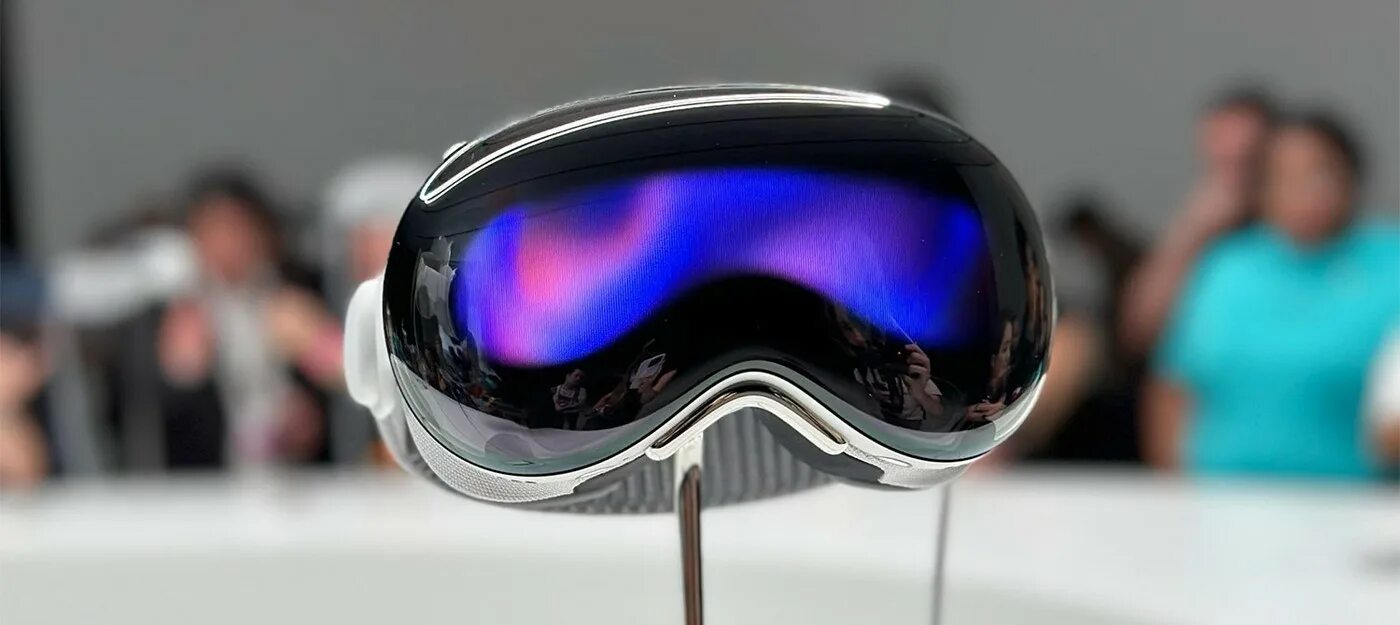 Apple vision pro авито. Apple vision pro авито. Vr очки apple vision pro. Гарнитура дополненной реальности apple vision pro. Очки эпл вижн про.
