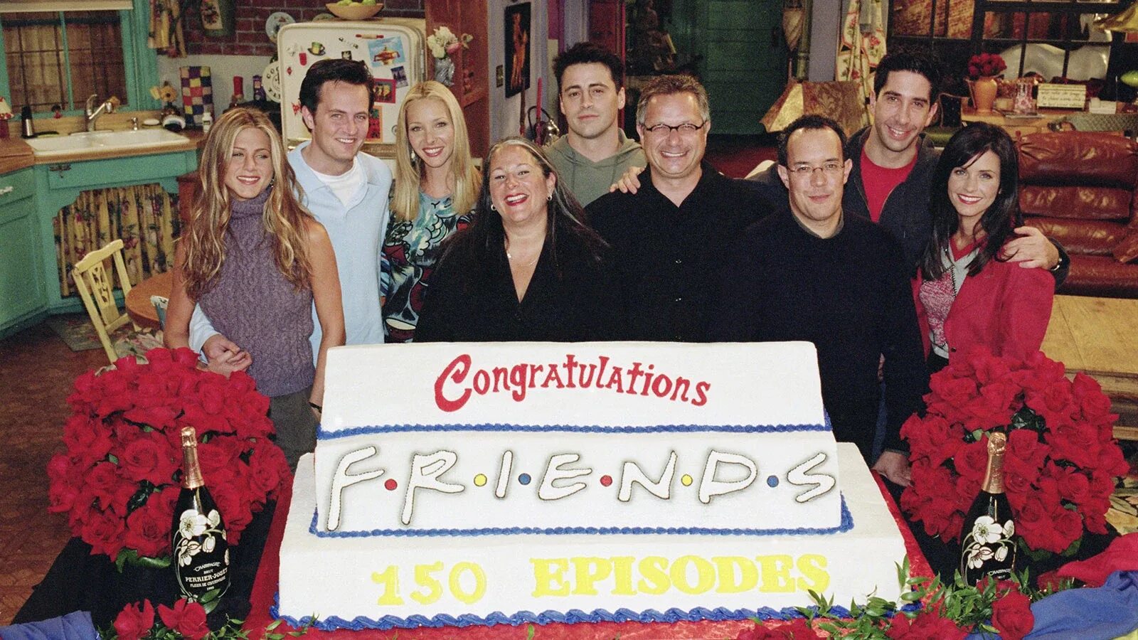 Хэнк азария в сериале друзья. Дэвид крейн и марта kauffman. Марк цукерберг 2004. Марта кауффман. Создатель друга.