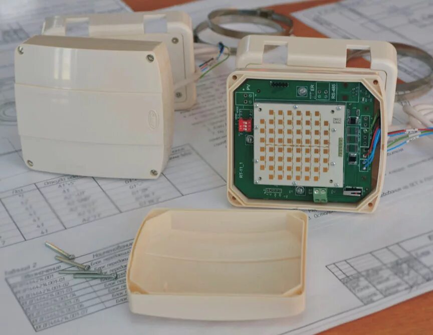 Извещатель охранный линейный радиоволновый радий-2. Радий 2/3. Mobotix m24. Рлд «радий-2». Радий извещатель охранный.