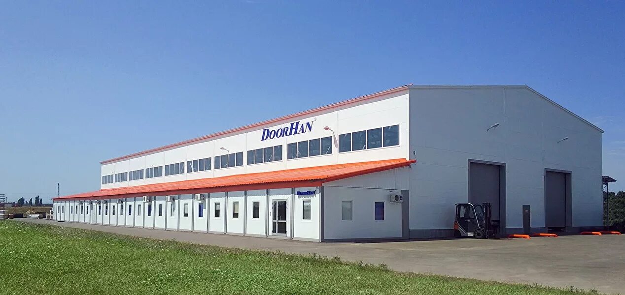 Дорхан производство. Дорхан новосибирск завод. Завод дорхан в одинцово. Скоростные спиральные ворота дорхан. Завод дорхан в можайске.