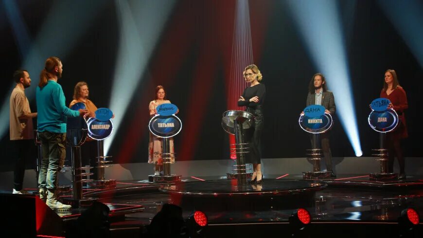 Мария киселева слабое звено 2020. Поле чудес сцена. Камера для съемки шоу. Как попасть на телешоу. Танцы на тнт.