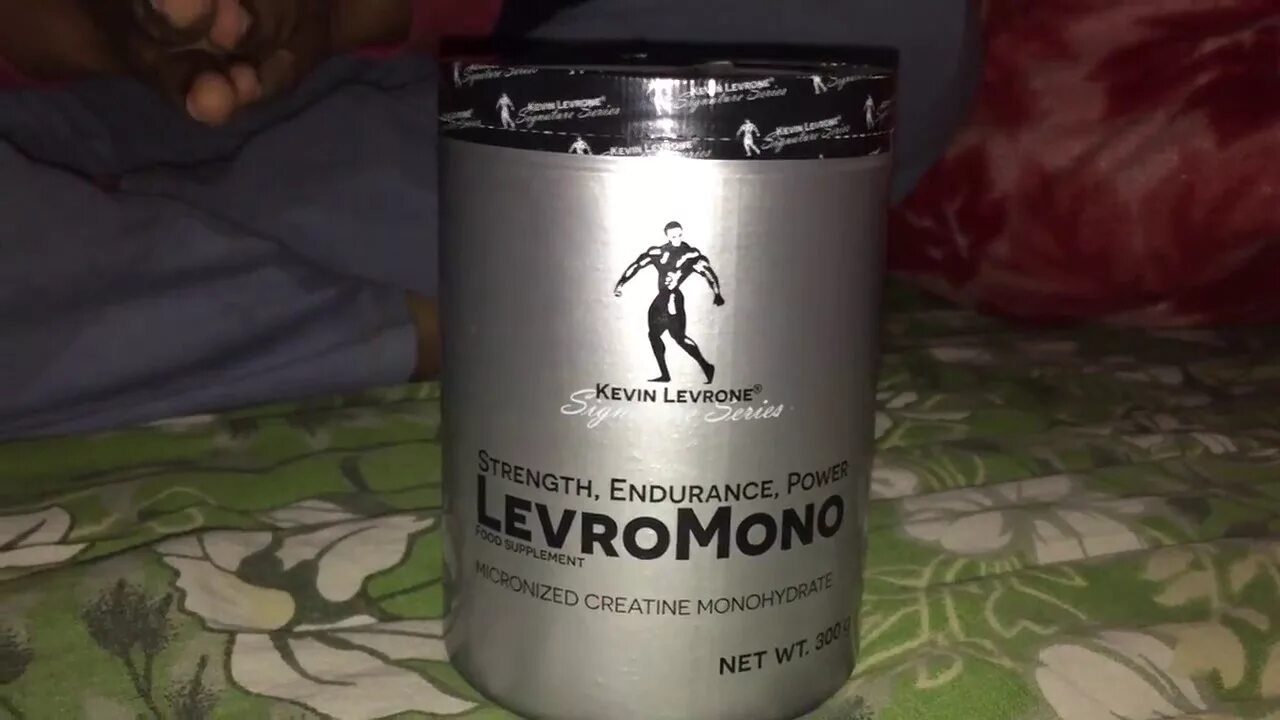 Креатин от кевина. Kevin levrone bcaa defender. Kevin levrone спортивное питание. Креатин от кевина. Anabolic creatine kevin levrone.