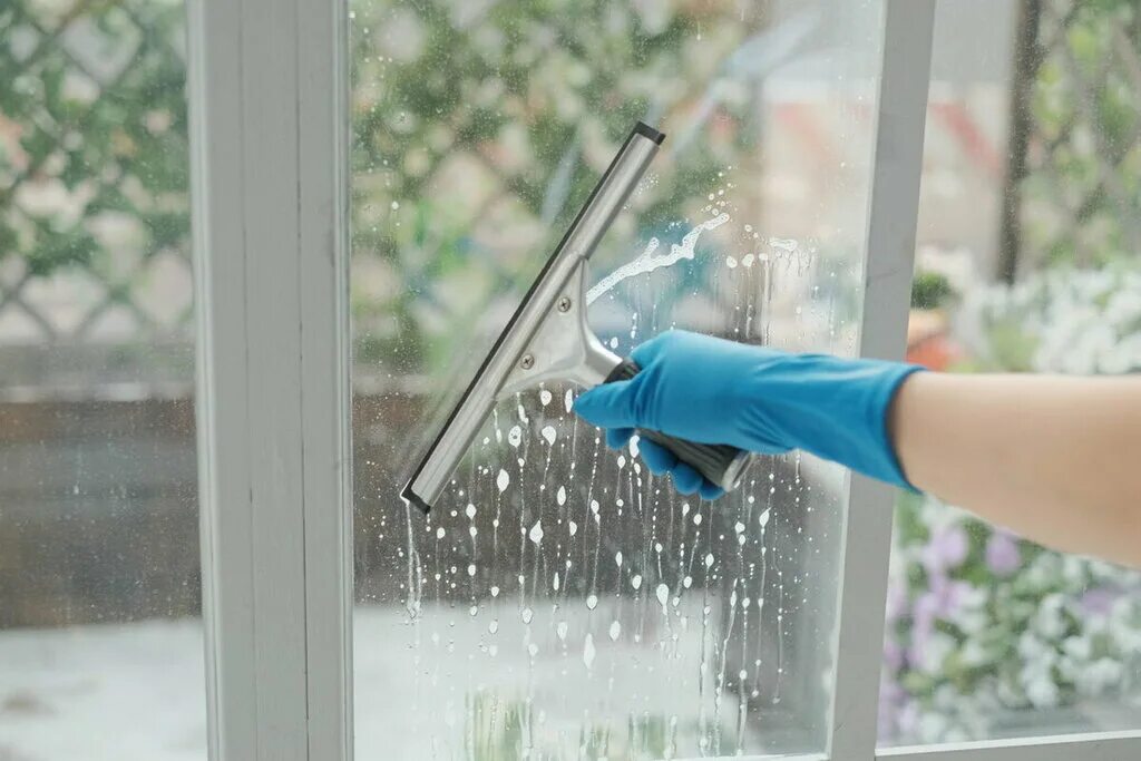 How to clean windows