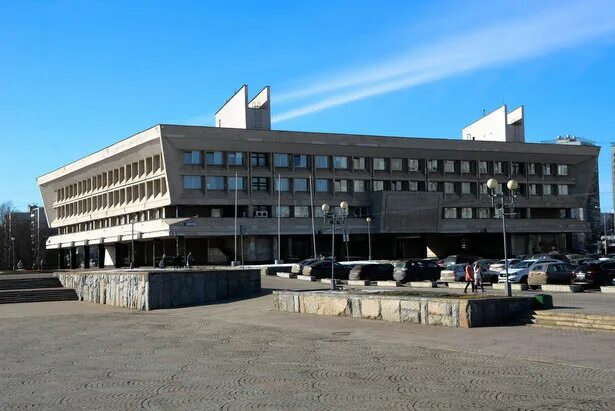 Зеленоград здание префектуры 2022. Зеленоградская префектура. Зеленоград здание префектуры. Зеленоград здание префектуры. Горсовет зеленоград.