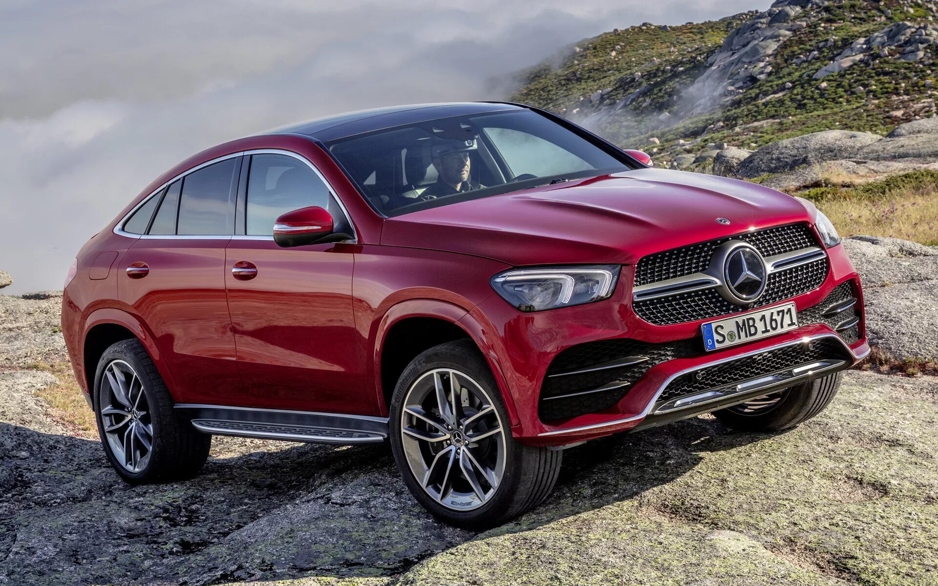 Mercedes новый цена. Мерседес GLE 2022. Новый Мерседес GLE 2022. Мерседес GLE купе 2022. Мерседес GLE купе 2020.