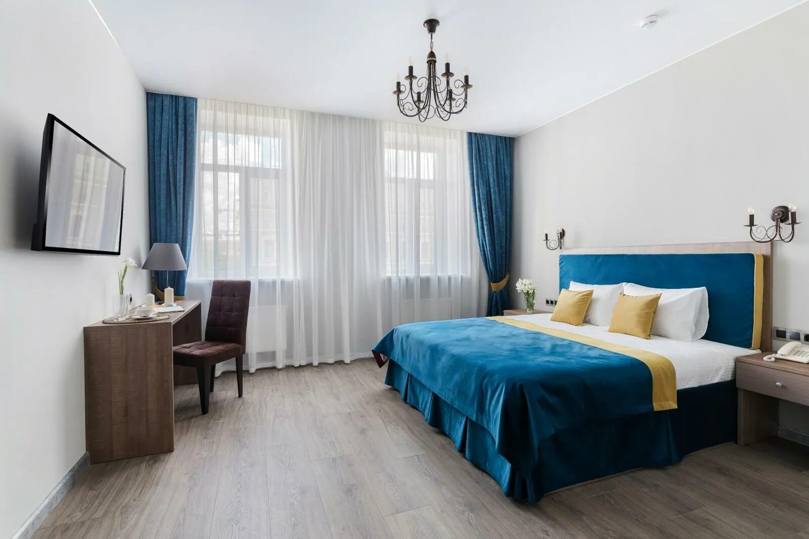 Порт комфорт отель санкт петербург лиговский 29. Wow отель. Порт комфорт лиговский. Лиговский 29 отель. Порт комфорт отель санкт-петербург лиговский.