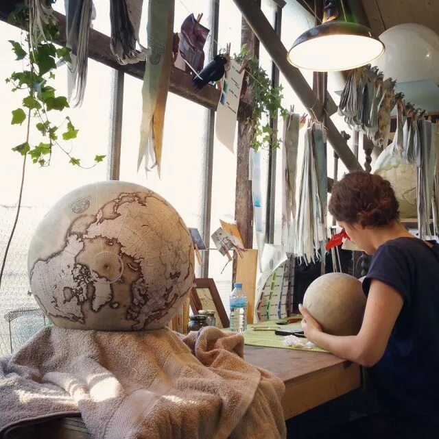 Globe work