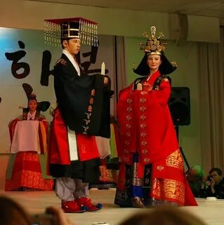 Национальный костюм корейцев