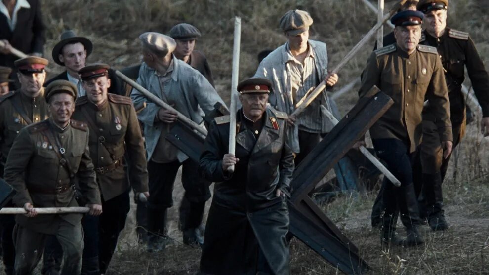 Утомленные солнцем 2 цитадель. Утомленные солнцем 2: цитадель фильм 2011. фильм михалкова утомленные солнцем 2 цитадель. утомленные солнцем 2 цитадель фильм 2011 черенки. утомленные солнцем 2: предстояние фильм 2010.