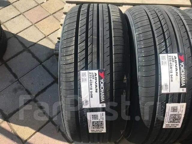 Yokohama v552. Yokohama advan db. Advan db v552. Йокогама 235/45/18. 235/45 r18.