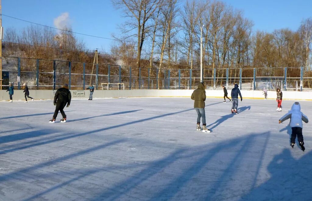 суворова 69 калуга каток. где покататься калуга. горнолыжная база квань в калуге. калуга горнолыжный курорт квань. горнолыжный склон в калуге квань.