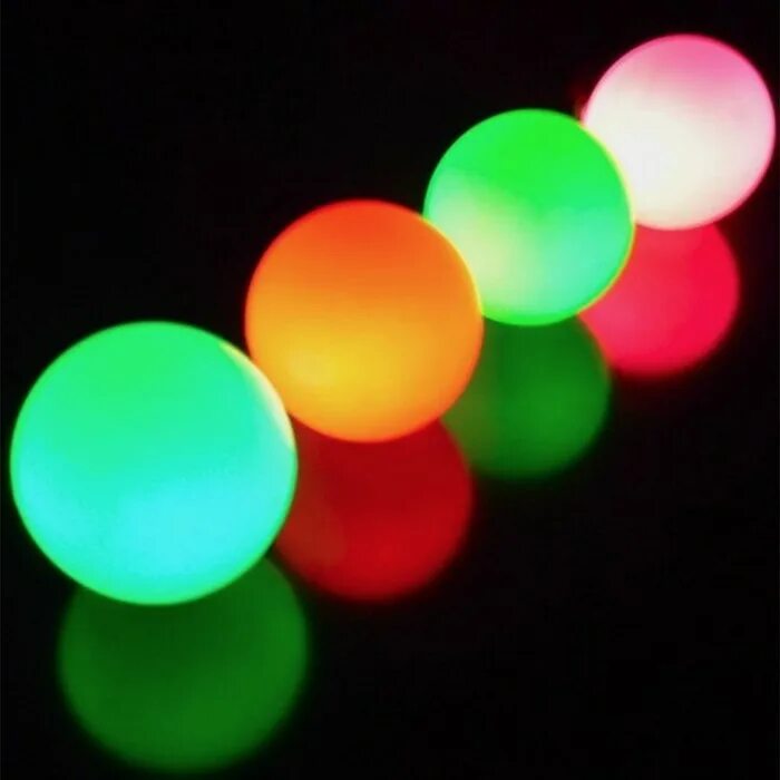 Светящиеся мячики. Светодиодные мячи для жонглирования. Мячик светящийся. Светящиеся шарики. Светящийся попрыгунчик.