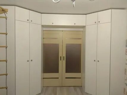 Распашные двери с антресолью
