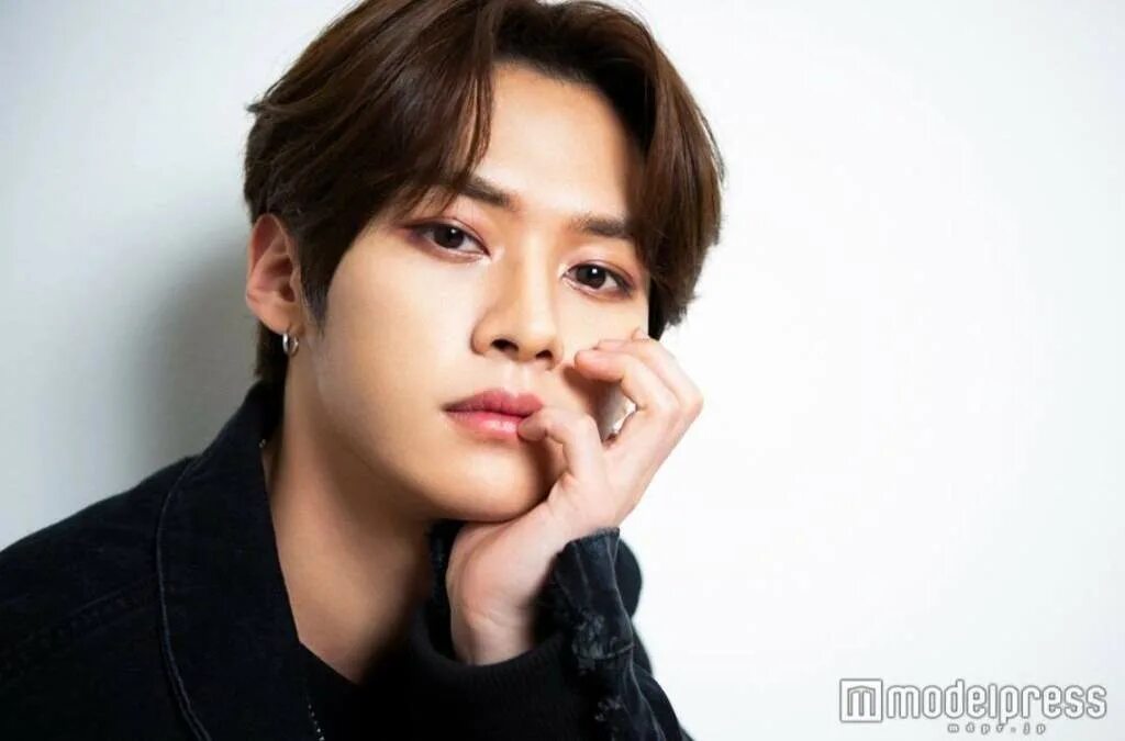 ли минхо стрей. ли мин хо актер. ли мин хо stray kids 2020. минхо stray kids убийственный взгляд. кэрэн ли.