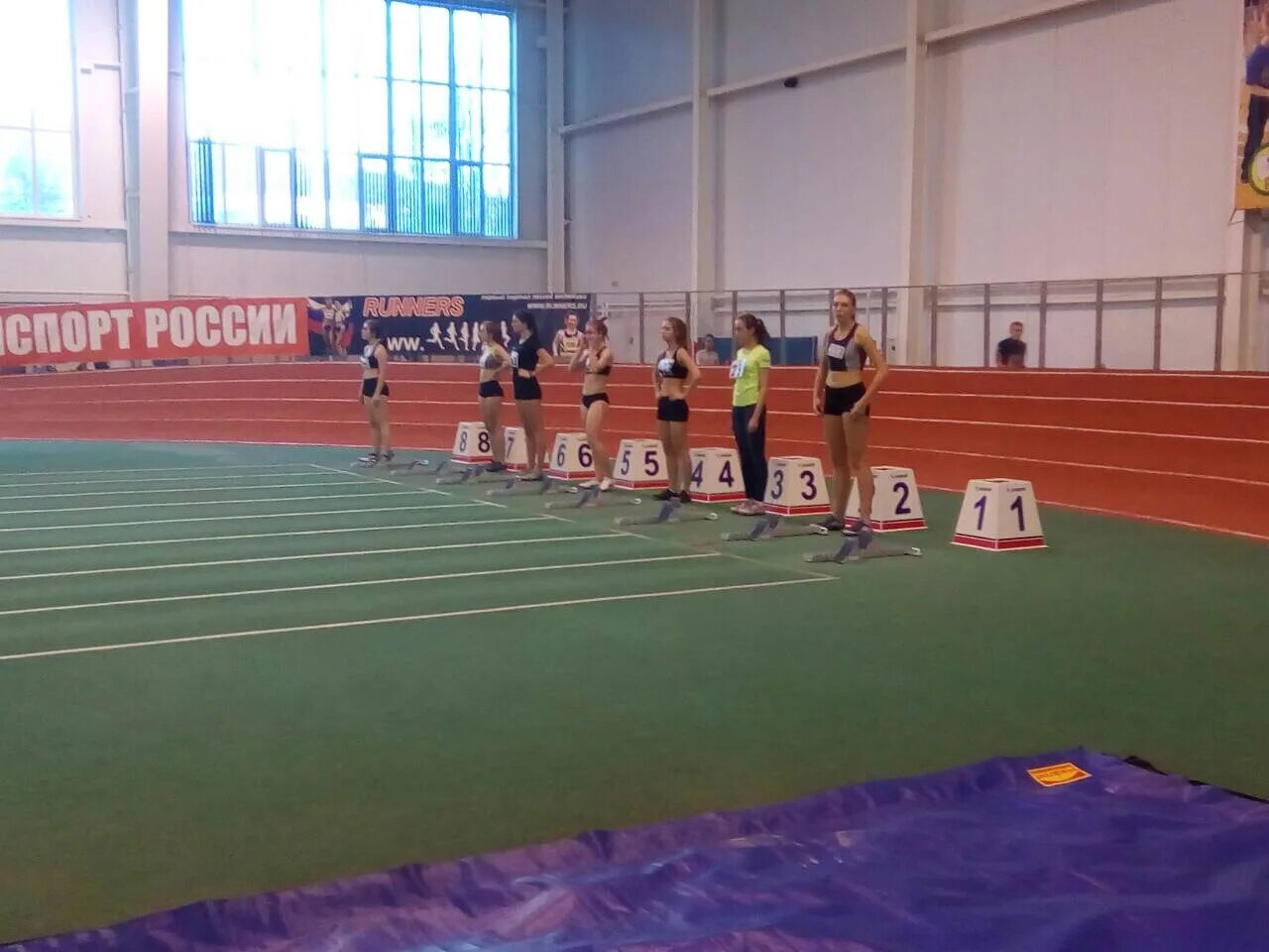 Училище олимпийского резерва пенза ахуны манеж. Валерия гайченко лёгкая атлетика. Уор пенза на пугачева. Легкоатлетический манеж уор пенза. Манеж училища олимпийского резерва пенза.