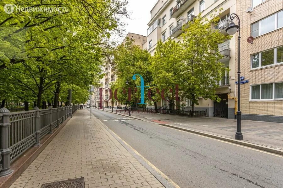 ул малая бронная 15б. малая бронная улица москва. клубный дом на малой бронной. москва малая бронная улица 26с1 gutai. малая бронная улица москва.