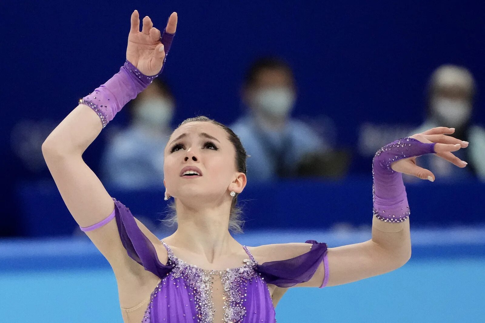 Камила валиева фото. Камила Валиева бильман 2022. Камила Валиева 2022. Камила Валиева олимпиада 2022. Камила Валиева 2022 короткая.