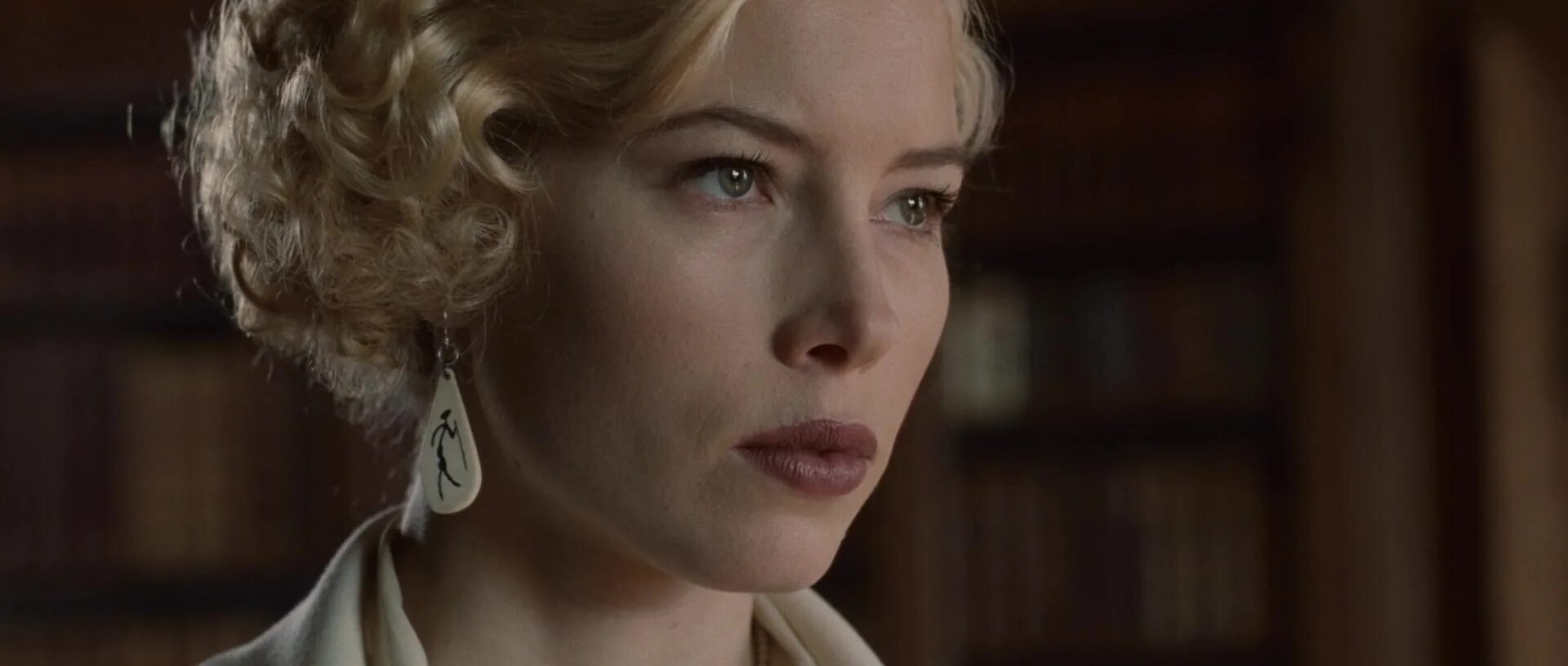 Колин ферт и бен барнс. Ларита уиттейкер. Легкое поведение видео. Легкое поведение видео. Легкое поведение видео.