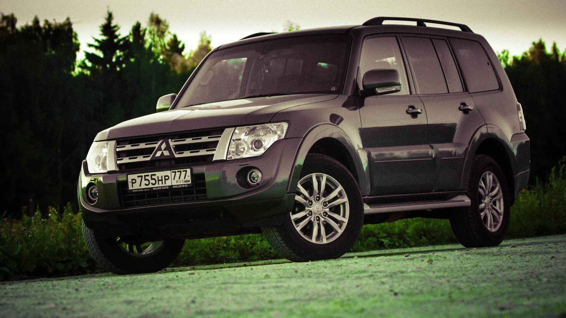 Паджеро 4 2012. Mitsubishi Pajero 2012. Pajero 3. Pajero 3.8. Mitsubishi pajero 2012 год