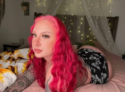 onlyskylarvox's tweet photo. 💗 🖤 t.co1Bcf69sFBK 