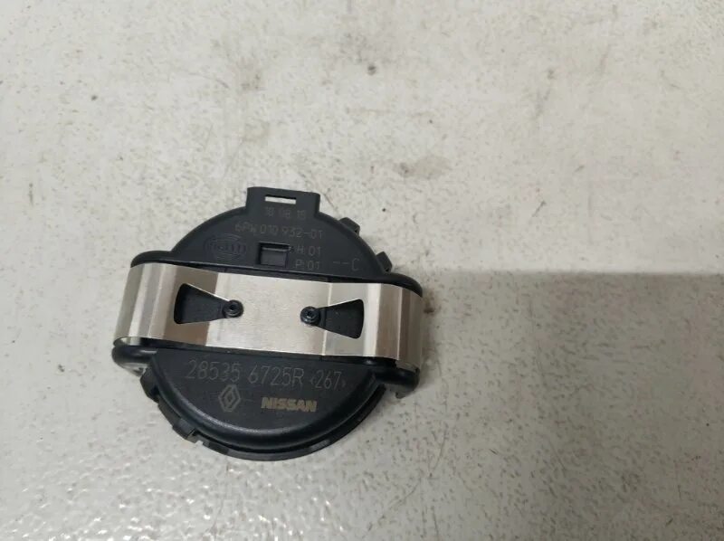 кожух датчика дождя рено меган 2. шлейф датчика дождя меган 2. кольцо под датчик дождя рено меган 2. датчик дождя рено меган 2. датчик дождя рено меган 2.