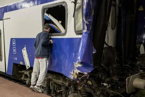 Вагоне человек вагона вышло