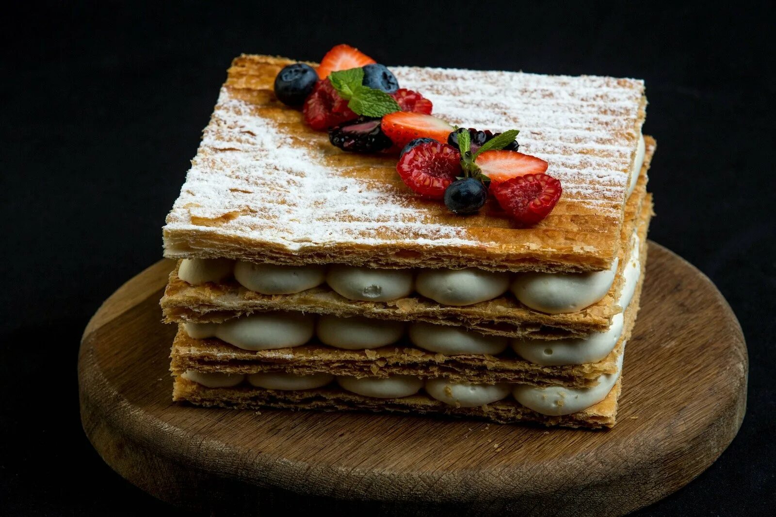 мильфей наполеон. мильфей. ванильный мильфей. мильфей что это. французский торт наполеон мильфей.