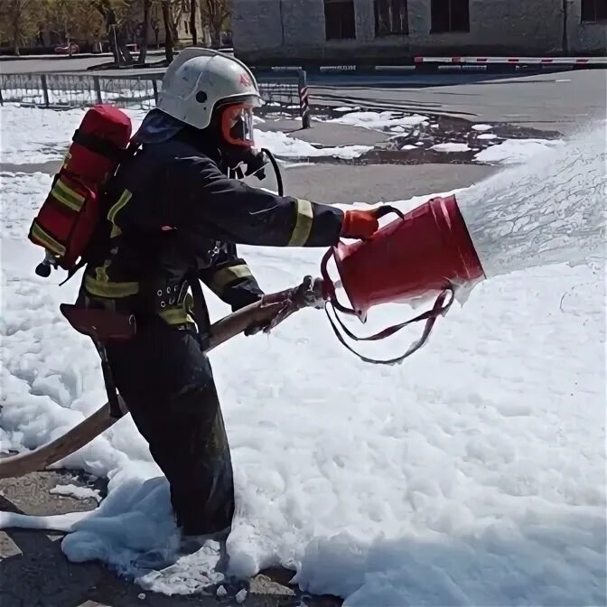 Жуковский аварийно-спасательный отряд. Спасатели жуковский. Мчс скалолазание. 3. Жуковский ул.